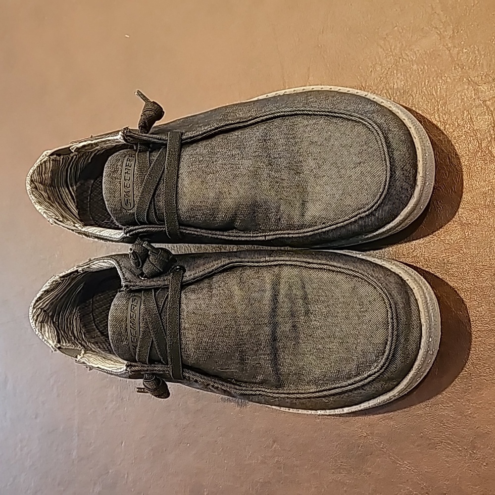 Mens boat shoes size 9